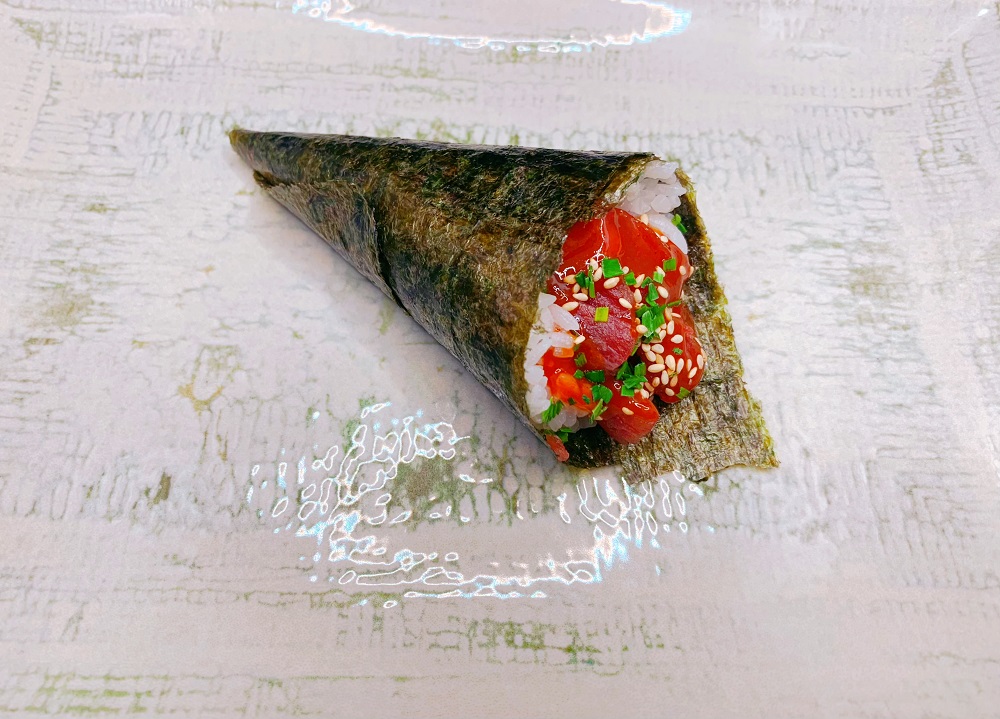 Temaki de atún macerado